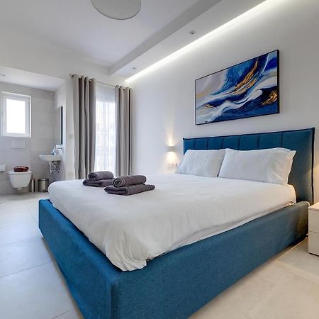 Deluxe Apartment With Valletta And Harbour Views Sliema Extérieur photo
