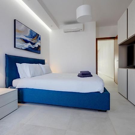 Deluxe Apartment With Valletta And Harbour Views Sliema Extérieur photo