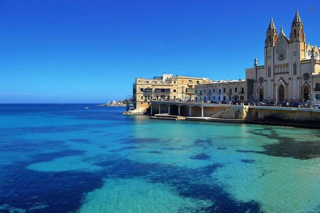 Deluxe Apartment With Valletta And Harbour Views Sliema Extérieur photo