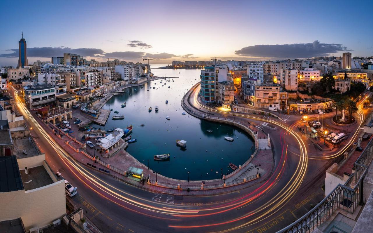 Deluxe Apartment With Valletta And Harbour Views Sliema Extérieur photo