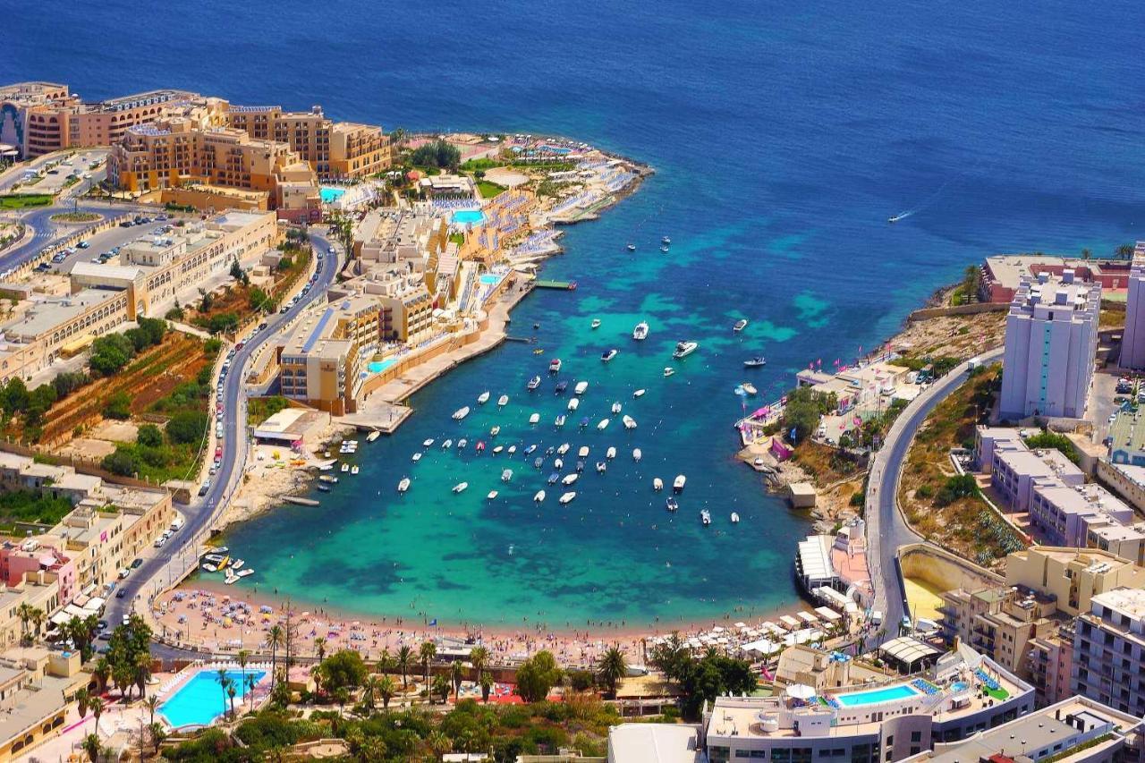 Deluxe Apartment With Valletta And Harbour Views Sliema Extérieur photo