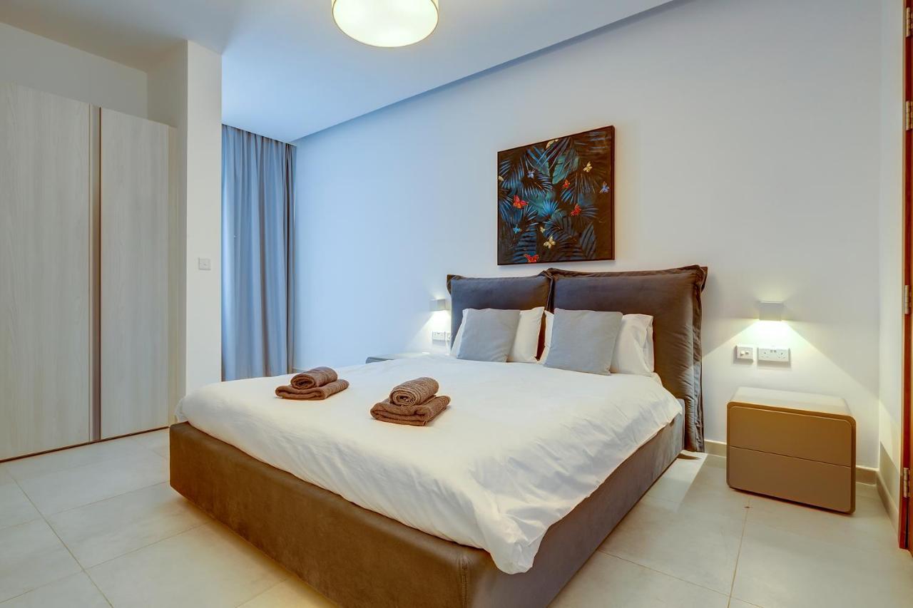 Deluxe Apartment With Valletta And Harbour Views Sliema Extérieur photo